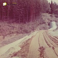 Vodní dílo na Střele u Žlutic - ve výstavbě 1965-1968 | práce na těsnění hráze - srpen 1967