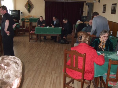 rok 2009 - každoroční setkání občanů Sedlece s představiteli karlovarské radnice pořádané v místní restauraci