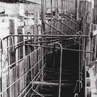 Vodní dílo na Střele u Žlutic - ve výstavbě 1965-1968 | výztuž vtokového objektu - duben 1966