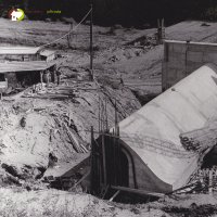 Vodní dílo na Střele u Žlutic - ve výstavbě 1965-1968 | objekt přelivu hráze vodní nádrže - září 1967