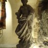 Žlutice - sloup se sochou sv. Alžběty | zdevastovaná vrcholová socha sv. Alžběty  v depozitáři žlutického muzea - červen 2015