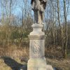 Stružná - socha sv. Jana Nepomuckého | přední strana restaurované plastiky - březen 2020