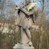 Stružná - socha sv. Jana Nepomuckého | restaurovaná vrcholová plastika světce - březen 2020