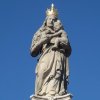 Ostrov - sloup se sochou Panny Marie | vrcholová socha Panny Marie - září 2013