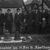 Abertamy - kostel Čtrnácti sv. pomocníků | odevzdávání kostelních zvonů na válečné účely během první světové války na fotografii ze dne 11. listopadu 1916