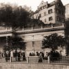 Karlovy Vary - Mlýnská kolonáda | pavilon Skalního pramene v době kolem roku 1898