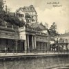 Karlovy Vary - Mlýnská kolonáda | pavilon Skalního pramene na pohlednici z počátku 20. století