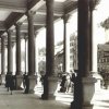 Karlovy Vary - Mlýnská kolonáda | promenádní hala na fotograffii ze 40. let 20. století