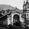 Karlovy Vary - litinová Vřídelní kolonáda | litinová Vřídelní kolonáda na fotografii z roku 1893