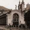 Karlovy Vary - litinová Vřídelní kolonáda | litinová Vřídelní kolonáda na historické fotografii z roku 1900