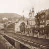 Karlovy Vary - litinová Vřídelní kolonáda | slavnostně nazdoběná litinová Vřídelní kolonáda roku 1938