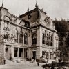 Karlovy Vary - Císařské lázně (Lázně I) | budova Císařských lázní na historické fotografii z roku 1901