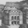 Karlovy Vary - Městské divadlo | Městské divadlo na fotografii z doby kolem roku 1900