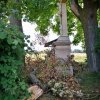 Zbraslav - sousoší Kalvárie | pád mohutné větve památného stromu dne 18. července 2017; foto František Pánek