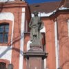 Valeč - socha sv. Jana Křtitele | přední strana barokní plastiky - únor 2012