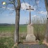 Prohoř - Schopfův kříž | přední strana obnoveného Schopfova kříže na severozápadním okraji vsi Prohoř - duben 2013