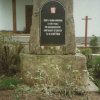 Kolová - pomník obětem 1. světové války | objekt přeměněný na památník osvobození - květen 1997