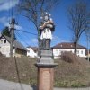 Tatrovice - socha sv. Jana Nepomuckého | přední pohladová strana objektu - duben 2013