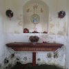Louka - kaple Panny Marie | interiér zchátralé kaple Panny Marie - duben 2014