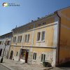 Žlutice - Polsterův dům | boční průčelí domu čp. 139 a 140 obrácené do Smetanovy ulice - srpen 2015
