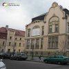 Cheb - Kreuzingerova lidová knihovna | rekonstruovaná budova bývalé Kreuzingerovy lidové knihovny v Chebu od jihovýchodu - duben 2016