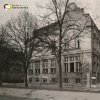 Cheb - Kreuzingerova lidová knihovna | jižní průčelí budovy okresní knihovny v Chebu na historické fotografii z 2. poloviny 20. století
