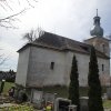 Verušice - kostel sv. Mikuláše | zchátralý hřbitovní kostel sv. Mikuláše u Verušic od severovýchodu - duben 2015