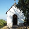 Kamenice - kaple sv. Máří Magdalény | vstupní jihozápadní průčelí kaple - září 2016