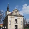 Hroznětín - kostel sv. Petra a Pavla | kostel od severozápadu - duben 2011