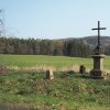 Domašín - Rohmův kříž | obnovený Rohmův kříž při silnici z Domašína do Chlumu a Pšova - duben 2016