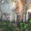 Pomezná - tvrz | pozůstatky chléva v sousední hospodářské budově odkryté archeologickým výzkumem - září 2016