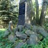 Boč - pomník obětem 1. světové války | zchátralý pomník padlým v Boči - říjen 2013