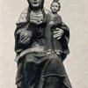 Beranovka - kaple Panny Marie | lidová vyřezávaná socha Trůnící Panny Marie z interiéru kaple v době kolem roku 1930