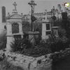 Žlutice - kostel Nejsvětější Trojice | podoba bývalého hřbitova na Hladově na historické fotografii z roku 1938