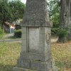 Kladruby - pomník obětem 1. světové války | zchátralý pomník padlým - červenec 2018