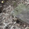 Lučiny - železný kříž | žulová základová deska rozvaleného kříže při zaniklé cestě z Lučin - březen 2017