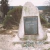 Ryžovna - pomník obětem 1. světové války | kamenná stéla bývalého pomníku z Ryžovny součástí památníku osvobození v Horní Blatné v roce 2003; foto: Josef Macke