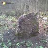 Merklín - pomník obětem 1. světové války | vyzvednutí kamenné stély zničeného pomníku z koryta říčky Bystřice pomocí těžké techniky - prosinec 2014