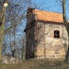 Verušičky - kaple Nejsvětější Trojice | jižní průčelí rekonstruované kaple Nejsvětější Trojice - březen 2016