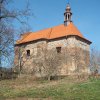 Verušičky - kaple Nejsvětější Trojice | obnovovaná kaple od jihovýchodu - březen 2017