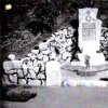 Korunní - pomník obětem 1. světové války | nově odhalený pomník obětem 1. světové války ve vsi Korunní v roce 1926