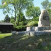 Božičany - pomník obětem 1. světové války | novodobě přebudovaný pomník obětem světových válek v Božičanech - červen 2017