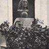 Doupov - busta Antona Josefa Klementa | nově odhalená busta Antona Josefa Klementa v Doupově dne 7. září 1930