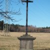 Údrč - Eberlův kříž | zchátralý Eberlův kříž u Údrče - březen 2017