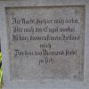 Chodov - pomník obětem 1. světové války | obnovený nápis na podstavci - září 2018