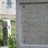 Chodov - pomník obětem 1. světové války | starší veršovaný nápis na podstavci pomníku obětem 1. světové války v Chodově - červen 2017