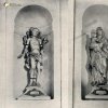 Žitná - kaple Nejsvětější Trojice | sochy sv. Šebestiána a Panny Marie v interéru zámecké kaple Nejsvětější Trojice v Žitné na fotografii z roku 1925