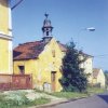 Jenišov - kaple sv. Anny | zchátralá kaple sv. Anny v roce 1988