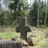 Nivy - smírčí kříž | smírčí kříž v lese u vsi Nivy - duben 2011