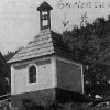Malá Lesná - kaple | obecní kaple v Malé Lesné na fotografii patrně z roku 1928